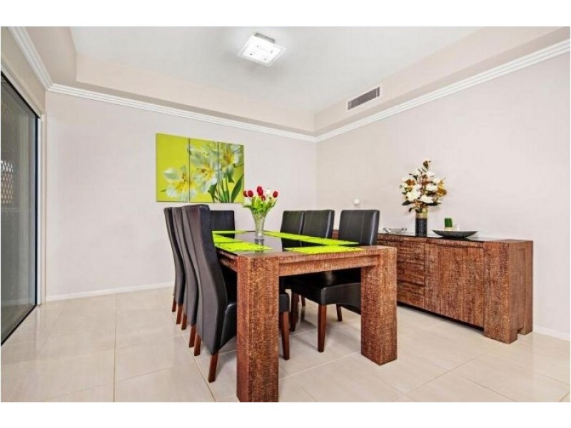 226 Spring Street, Middle Ridge QLD 4350