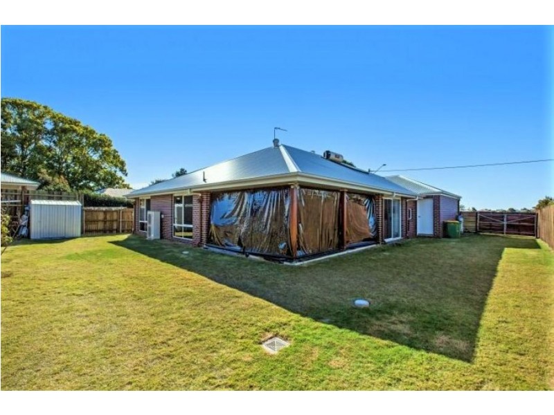 226 Spring Street, Middle Ridge QLD 4350