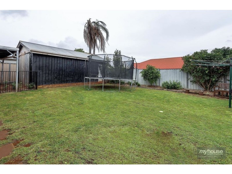 33 Gladstone Street, Newtown QLD 4350
