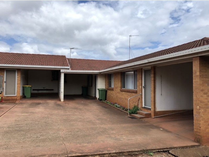 457 Alderley Street, Harristown QLD 4350