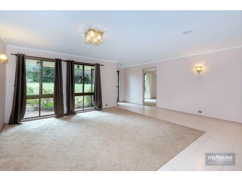 11 Boshammer Street, Rangeville QLD 4350