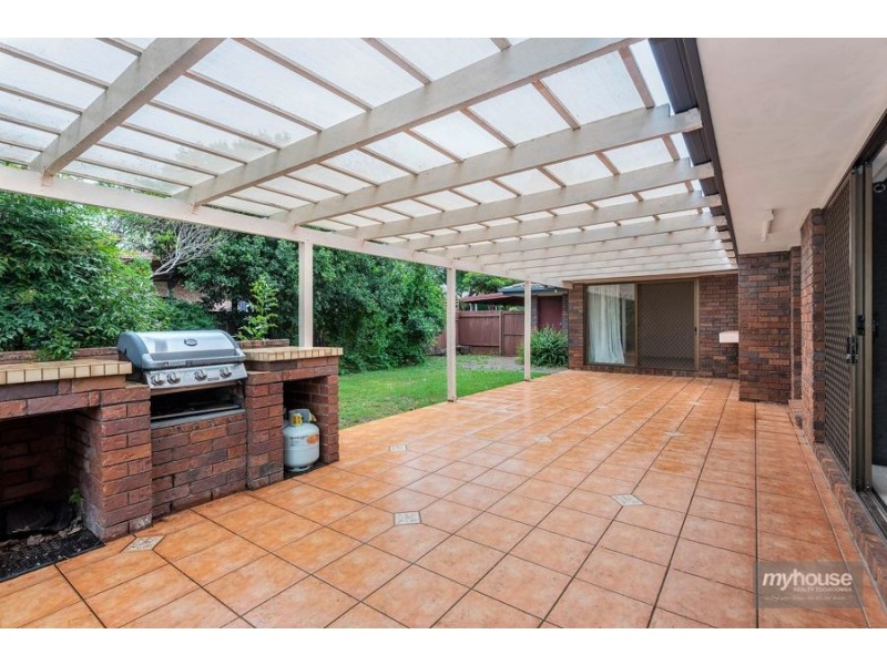 11 Boshammer Street, Rangeville QLD 4350