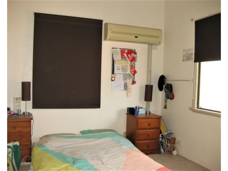 20 Drayton Road, Harristown QLD 4350