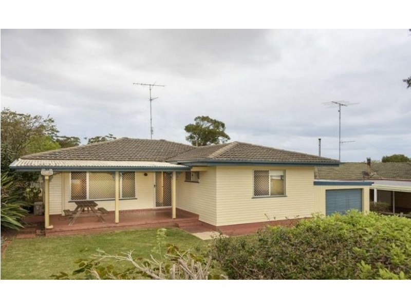 18 Weller Street, Rangeville QLD 4350