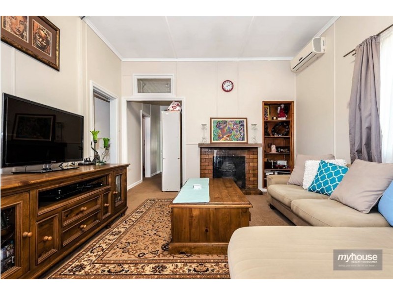 3 Eve Street, South Toowoomba QLD 4350