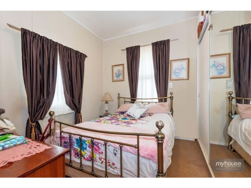 3 Eve Street, South Toowoomba QLD 4350