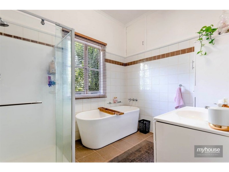 3 Eve Street, South Toowoomba QLD 4350