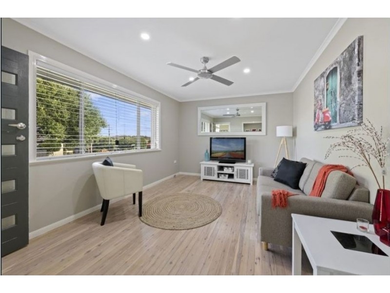 83 Knockator Crescent, Centenary Heights QLD 4350