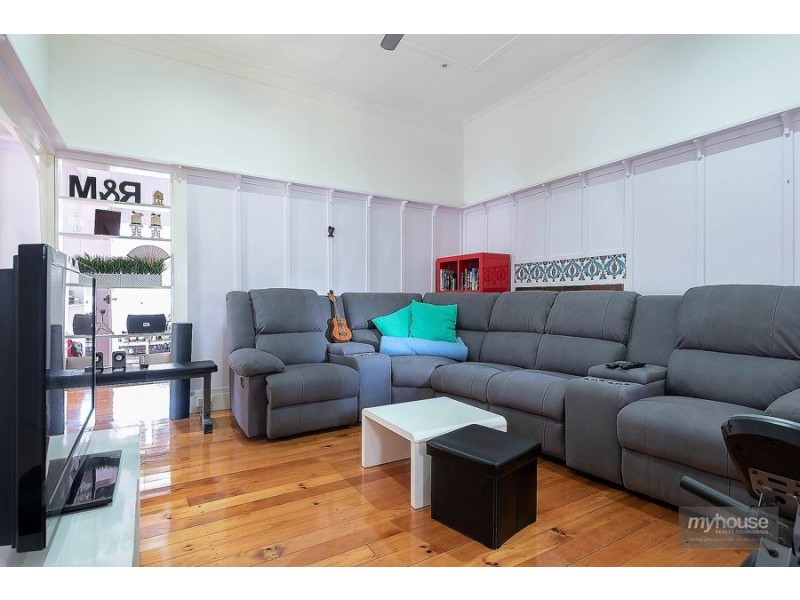30a Anzac Avenue, Newtown QLD 4350