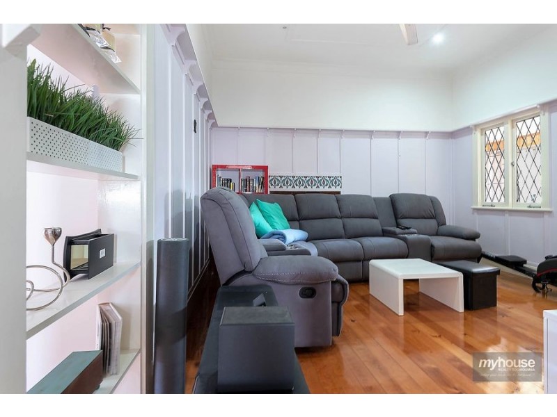 30a Anzac Avenue, Newtown QLD 4350