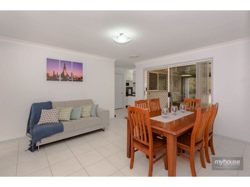34 Wareena Crescent, Glenvale QLD 4350