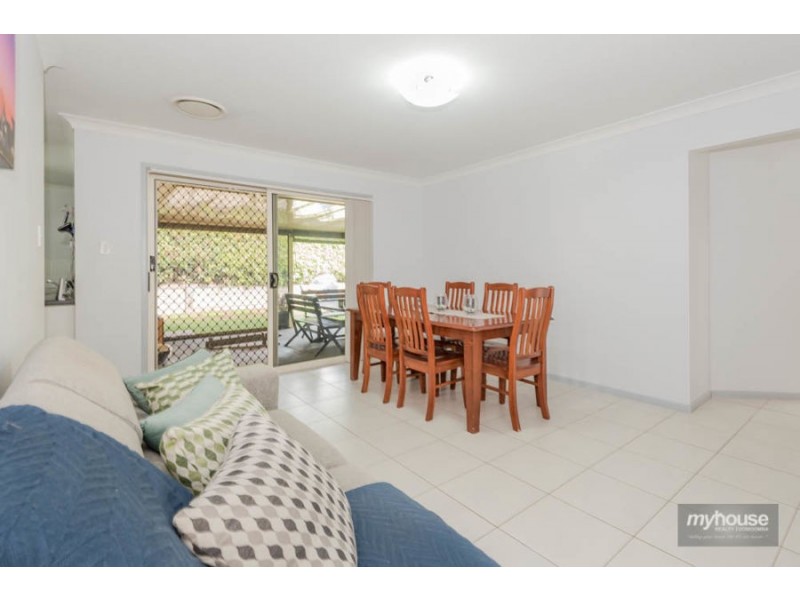 34 Wareena Crescent, Glenvale QLD 4350