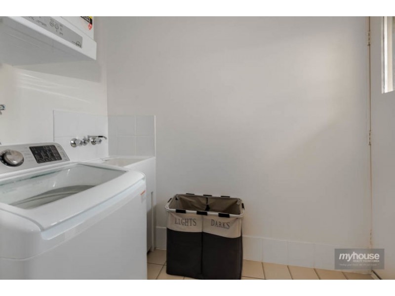 34 Wareena Crescent, Glenvale QLD 4350