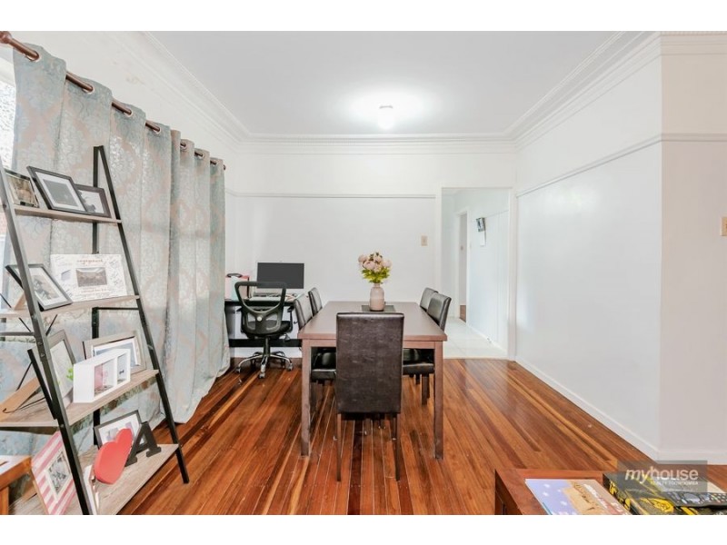 7 Drayton Road, Harristown QLD 4350