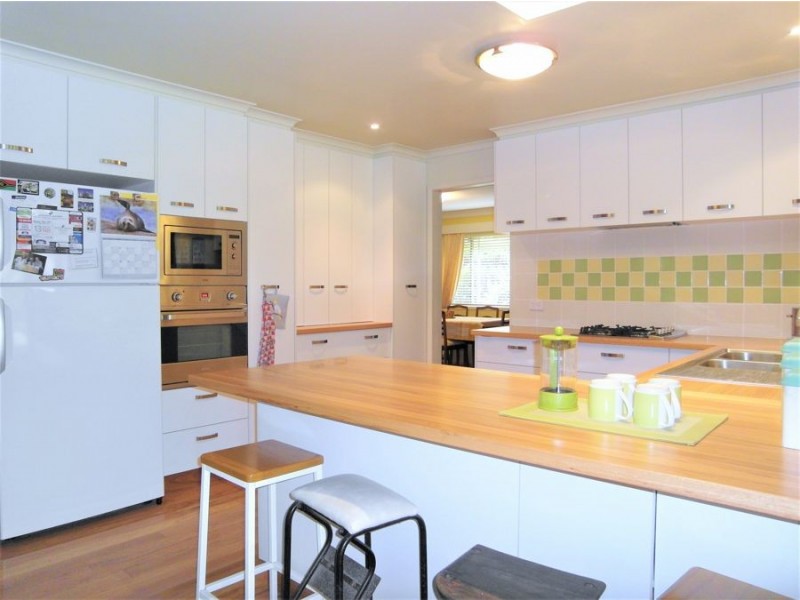 8 Cooloola Drive, Rangeville QLD 4350