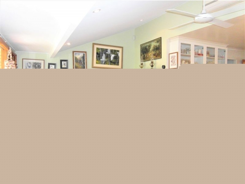 8 Cooloola Drive, Rangeville QLD 4350