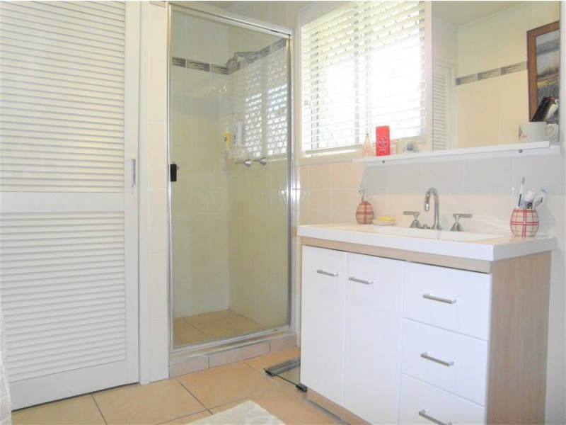 8 Cooloola Drive, Rangeville QLD 4350