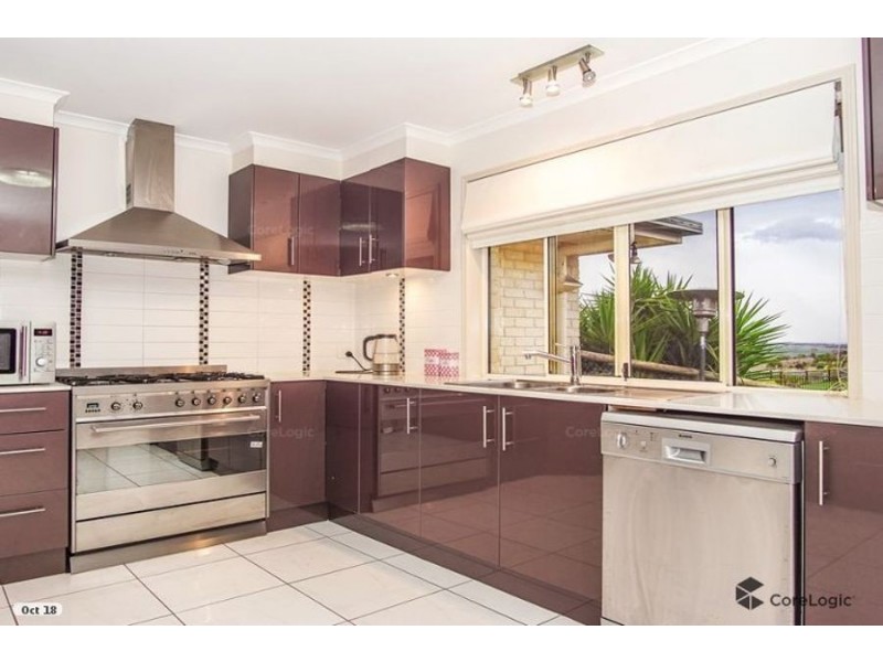 11 Panorama Crescent, Gowrie Junction QLD 4352