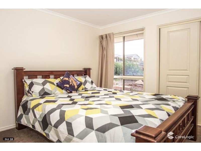 11 Panorama Crescent, Gowrie Junction QLD 4352