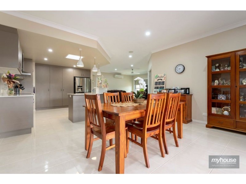 5 Northerly Drive, Hodgson Vale QLD 4352