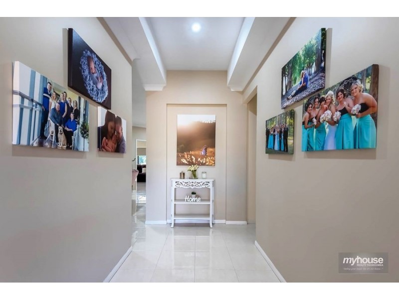 5 Northerly Drive, Hodgson Vale QLD 4352