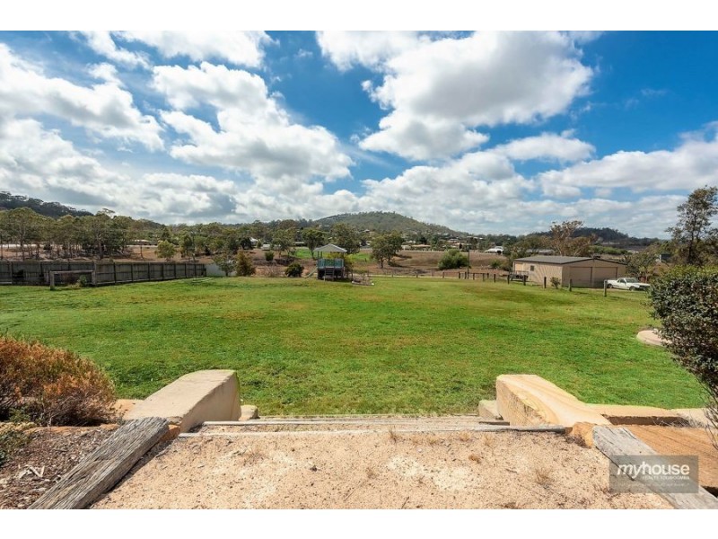 5 Northerly Drive, Hodgson Vale QLD 4352