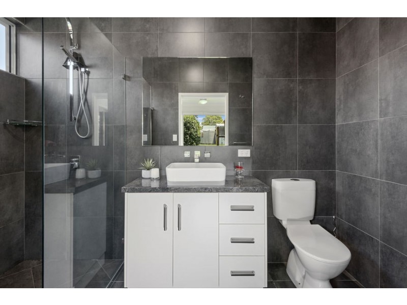 44 Llewellyn Street, Centenary Heights QLD 4350