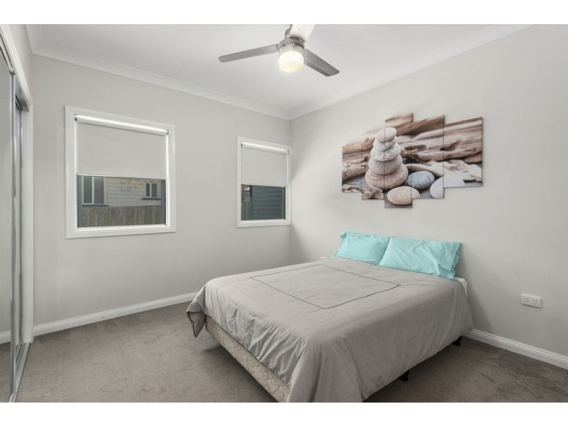 44 Llewellyn Street, Centenary Heights QLD 4350