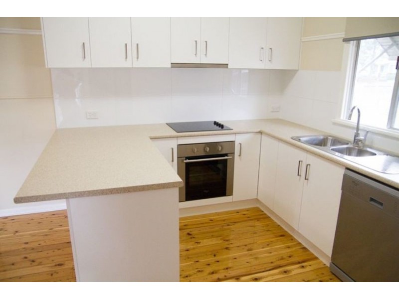 3a Warwick Street, Harristown QLD 4350