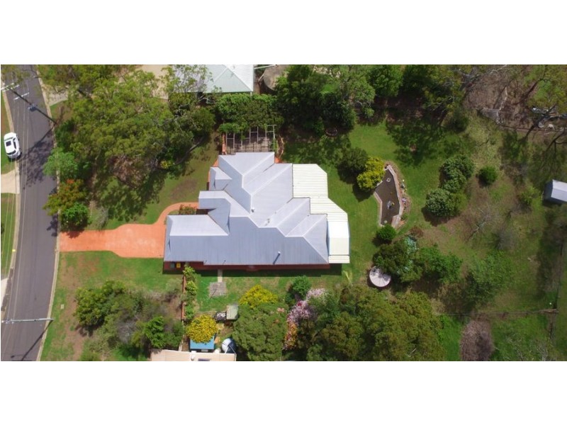 12 Tower Crescent, Gowrie Junction QLD 4352