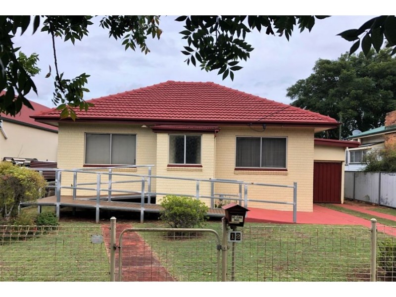 12 Betty Street, Newtown QLD 4350