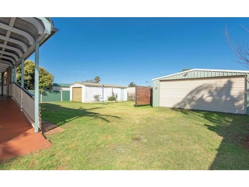 16 Gatfield Street, Newtown QLD 4350