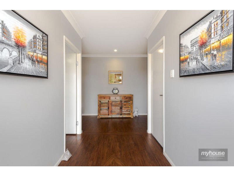 11 Kurrajong Court, Meringandan West QLD 4352