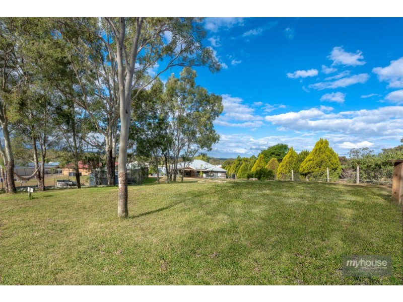 11 Kurrajong Court, Meringandan West QLD 4352