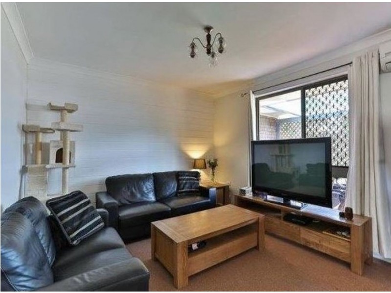 17 Sherry Street, Wilsonton Heights QLD 4350
