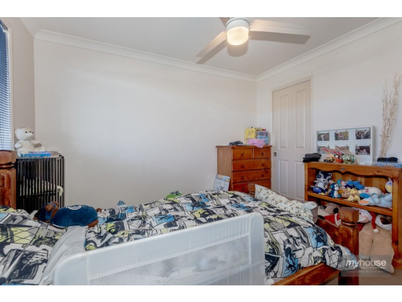 3 Jacaranda Court, Westbrook QLD 4350
