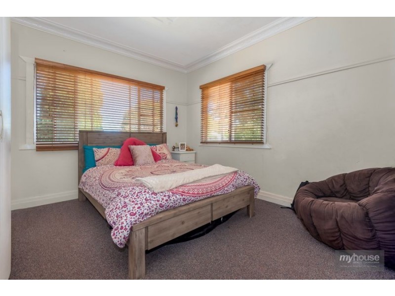 2 Francis Street, Toowoomba QLD 4350