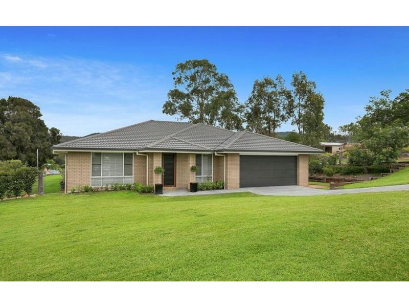 3 Pepperwood Place, Withcott QLD 4352