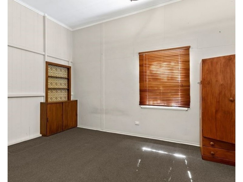 70 Drummond Street, Rangeville QLD 4350