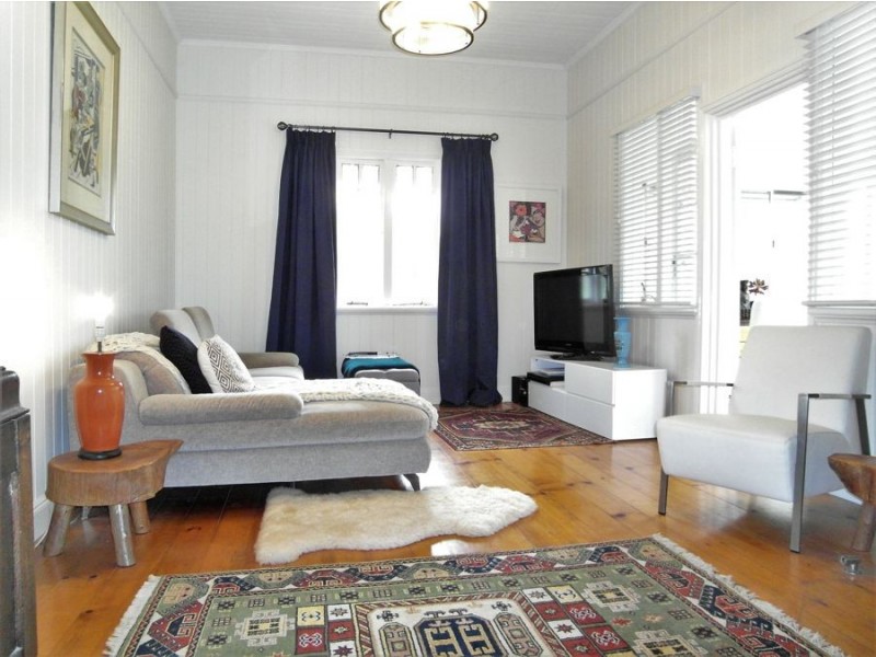 54 Rome Street, Newtown QLD 4350