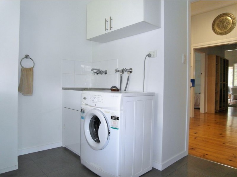 54 Rome Street, Newtown QLD 4350