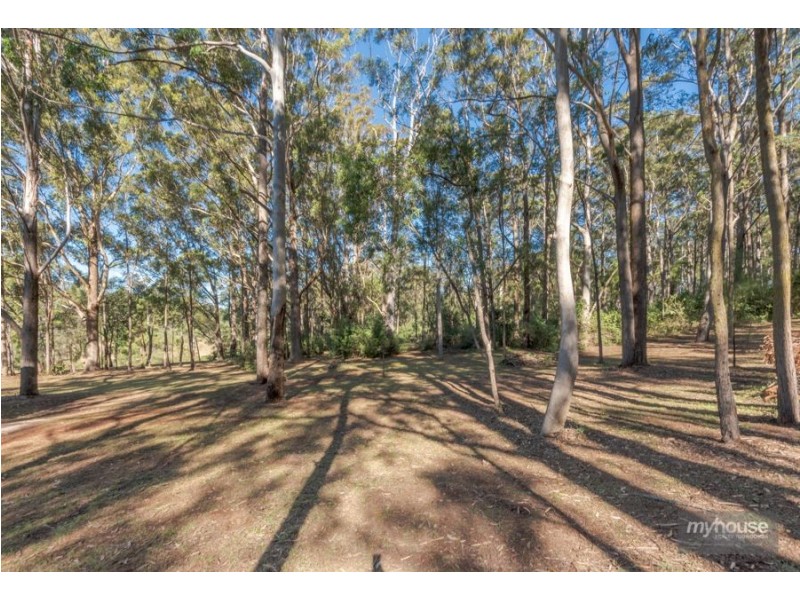 83 Donovan Road, Cabarlah QLD 4352