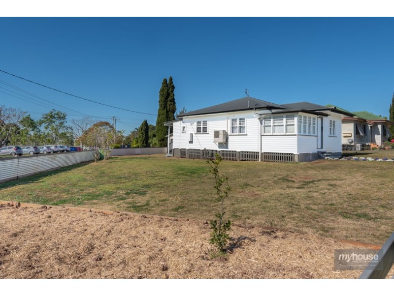 2 First Avenue, Harristown QLD 4350