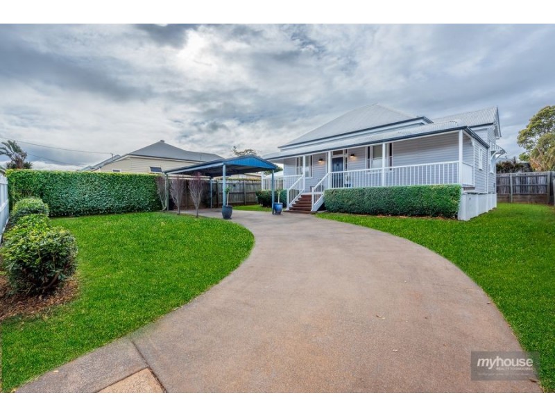 16 Kenilworth Street, North Toowoomba QLD 4350