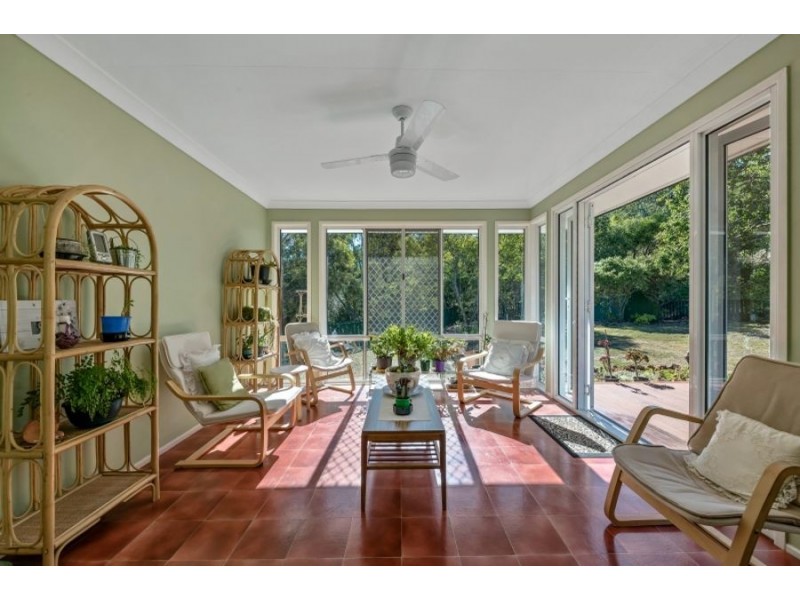 8 Redlands Drive, Gowrie Junction QLD 4352