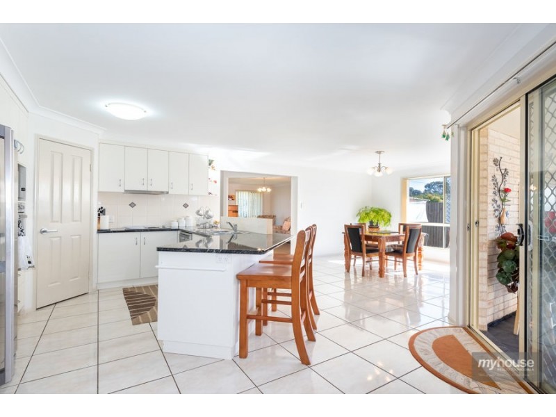 152 Tor Street, Rockville QLD 4350