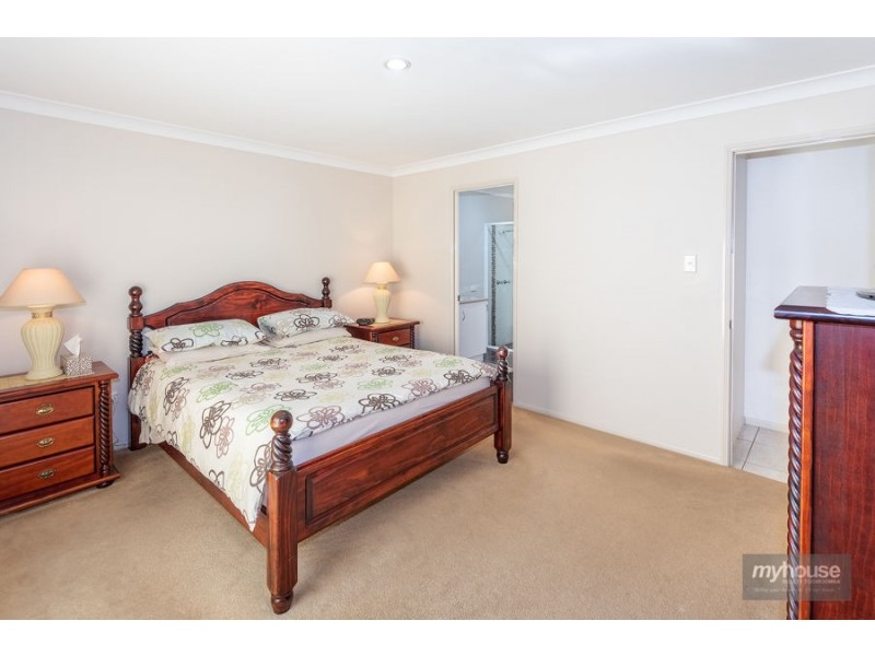 152 Tor Street, Rockville QLD 4350