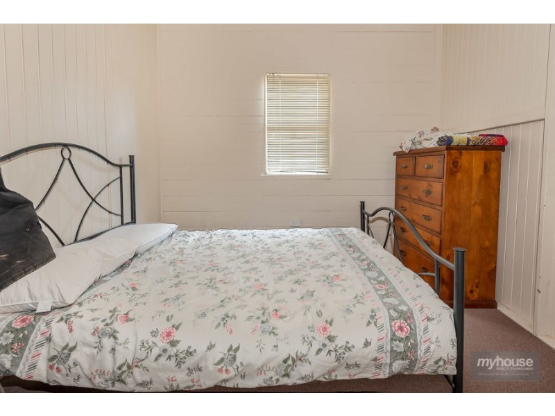 17 Colvin Street, Drayton QLD 4350