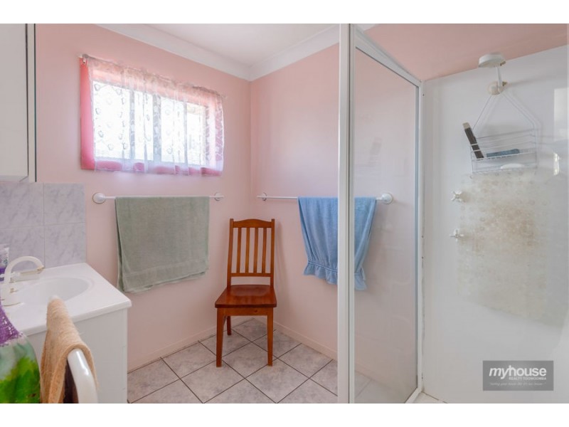 54 Pascoe Lane, Harlaxton QLD 4350