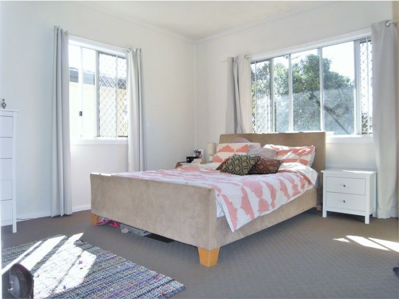 36 Weetwood Street, Newtown QLD 4350